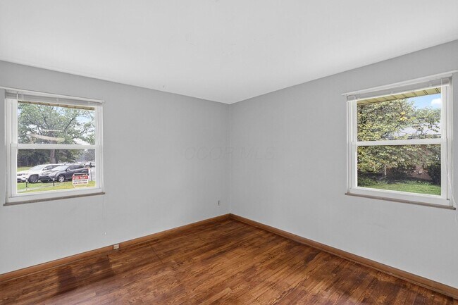 Building Photo - 119 Sunnyside Ln