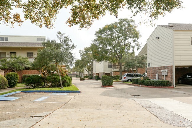 The Park on Cambridge - Houston, TX | Apartment Finder