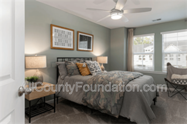 Building Photo - 506 Trotters Ln