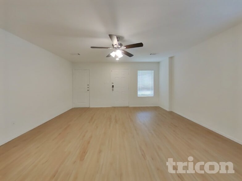 Building Photo - 17122 Quaking Aspen Ln