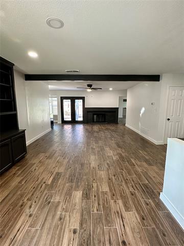Building Photo - 120 Lakeway Dr