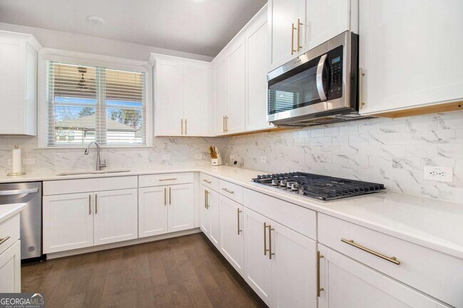 Building Photo - 603 Skye Ct