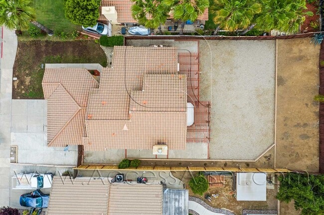 Building Photo - 32440 Beechwood Ln