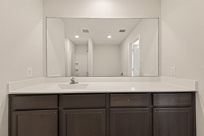 Building Photo - 20611 Bauer Moonlight Dr