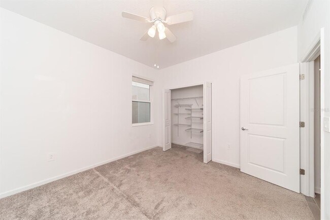 Building Photo - 2898 Armstrong Ave