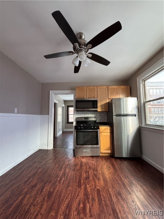 Building Photo - 106 Normal Ave