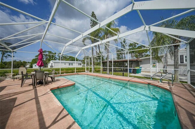 Building Photo - 11291 Grapefruit Ln