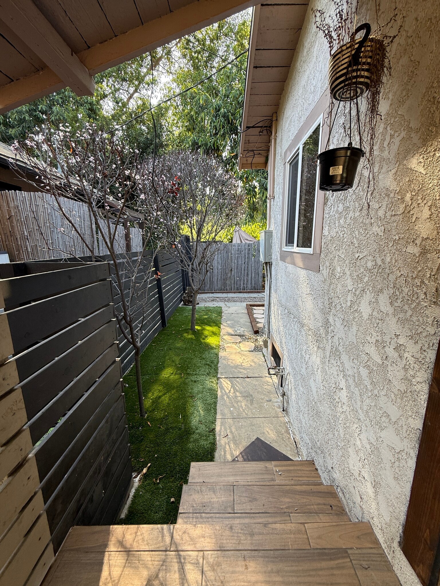 Building Photo - 2661 Newell St