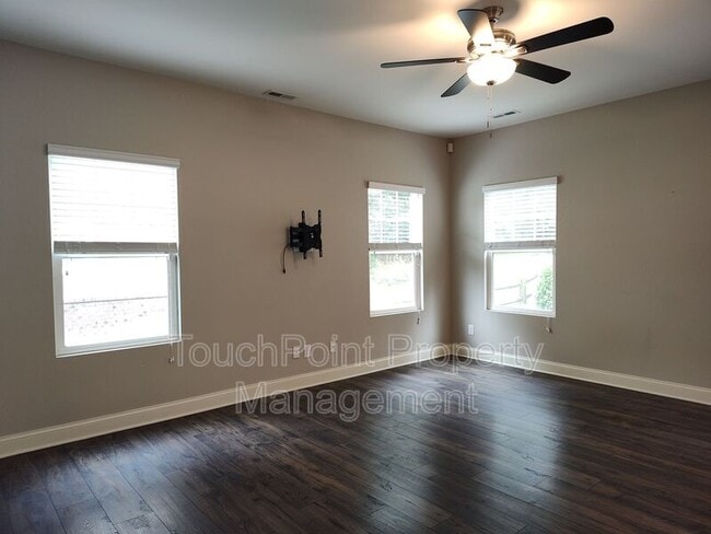Building Photo - 9415 Segundo Ln