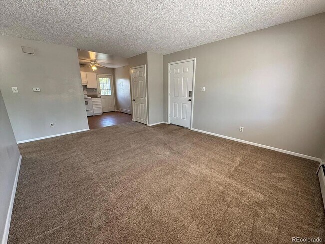 Building Photo - 1099 Westmoreland Rd