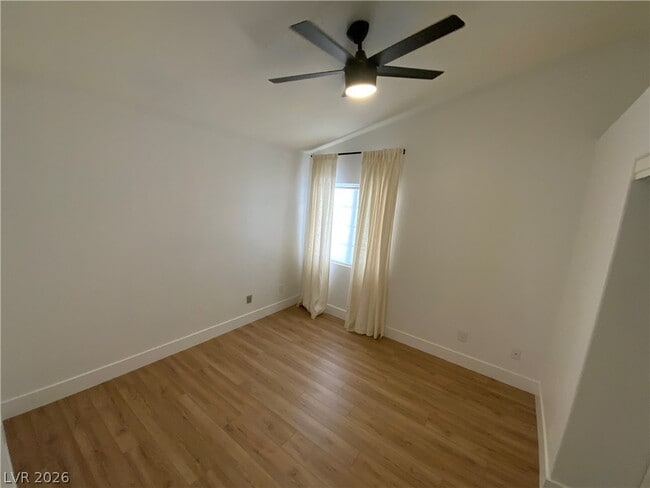 Building Photo - 679 Scenic Tierra Ln