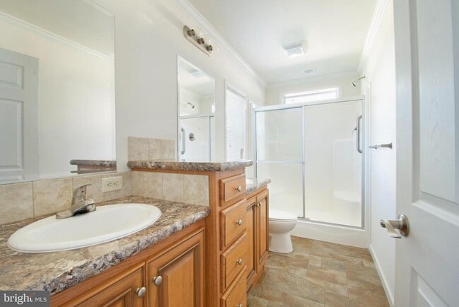 Building Photo - 121 Bluebell Dr
