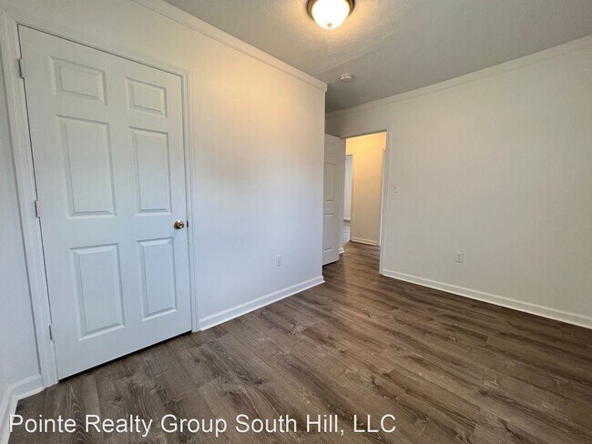 Building Photo - 3 br, 1 bath House - 7233 Highway One