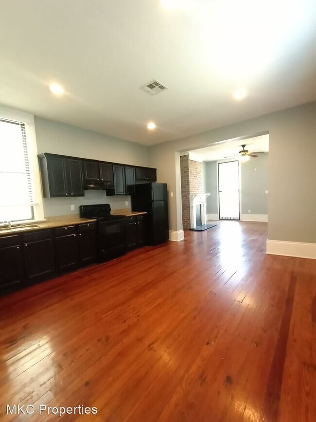 Building Photo - 3 br, 2 bath House - 2826 Palmyra
