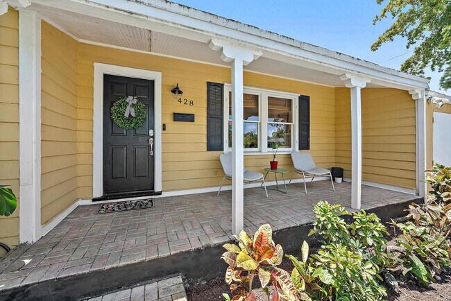 Building Photo - 428 Palmetto St