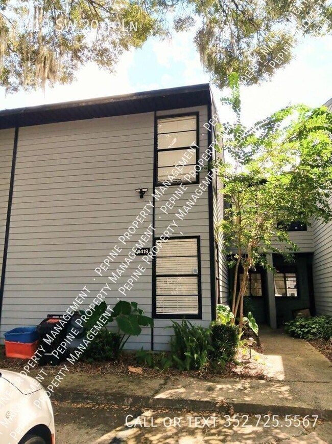 Building Photo - 4419 SW 20th Ln