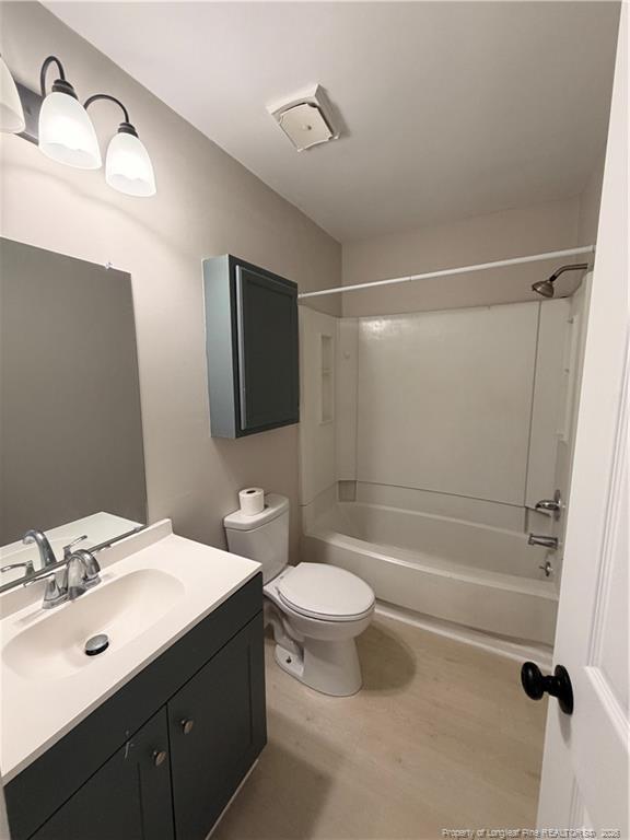 Building Photo - 529 Coronation Dr