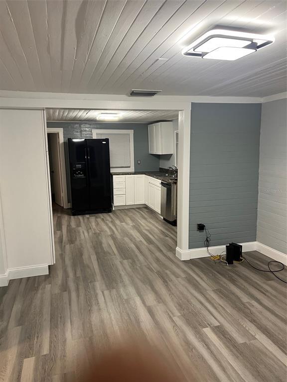 Building Photo - 2905 W Cherry St