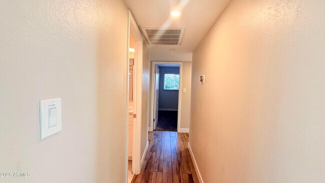 Building Photo - 3919 N 85th St