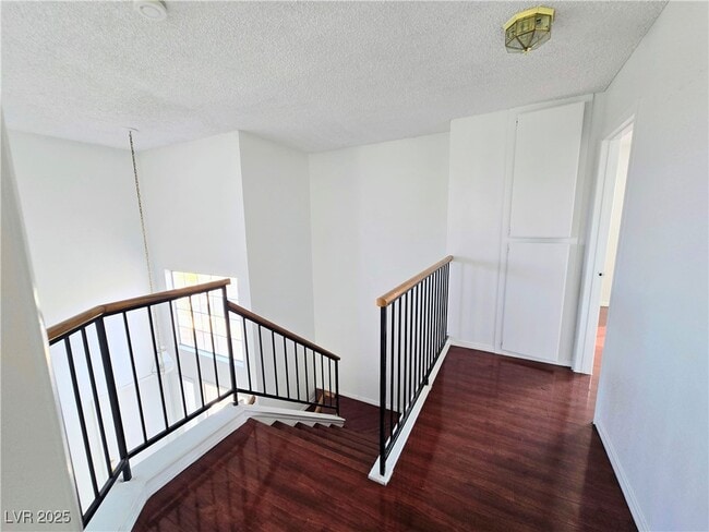 Building Photo - 5797 Cedar Ave