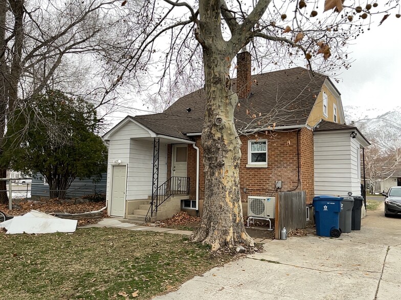 Building Photo - 3621 Orchard Ave