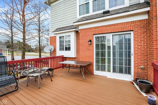 Building Photo - 13720 Akers Dr