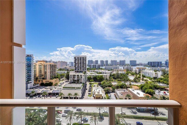 Building Photo - 17749 Collins Ave