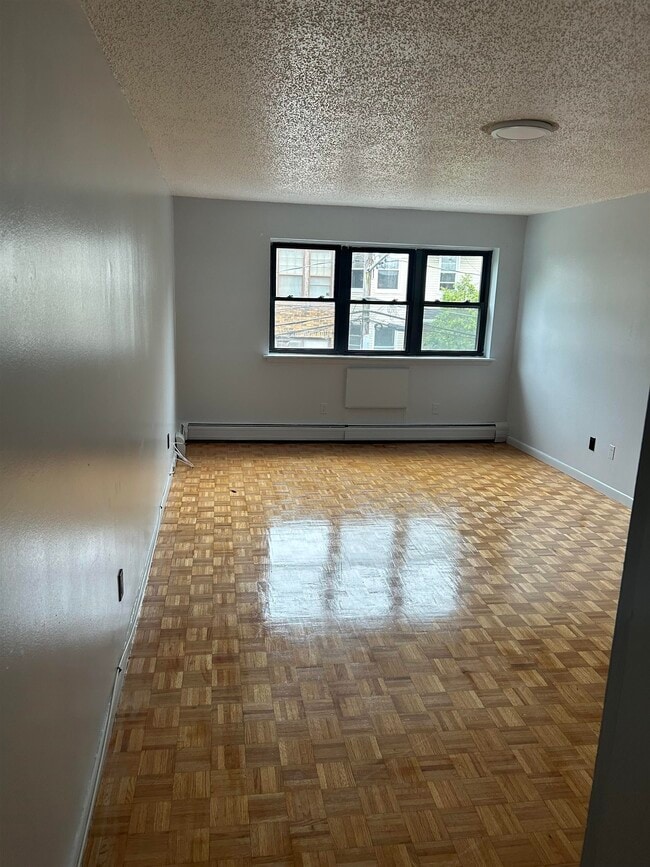 Building Photo - 708 JFK Blvd E