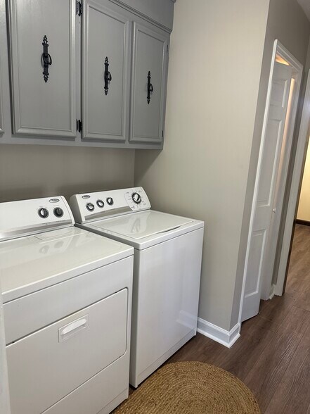 Building Photo - 3262 Hughes Gasque Rd