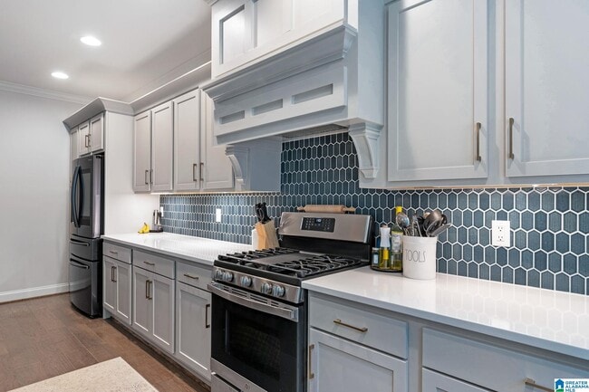 Building Photo - 277 Kinross Circle