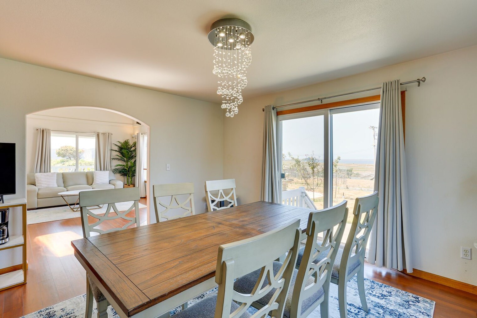 Building Photo - 5370 Bay Pointe Ct