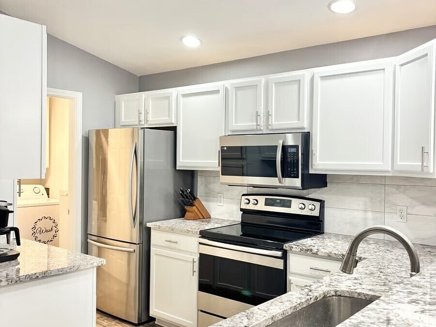 Building Photo - 248 Legends Creek Pl