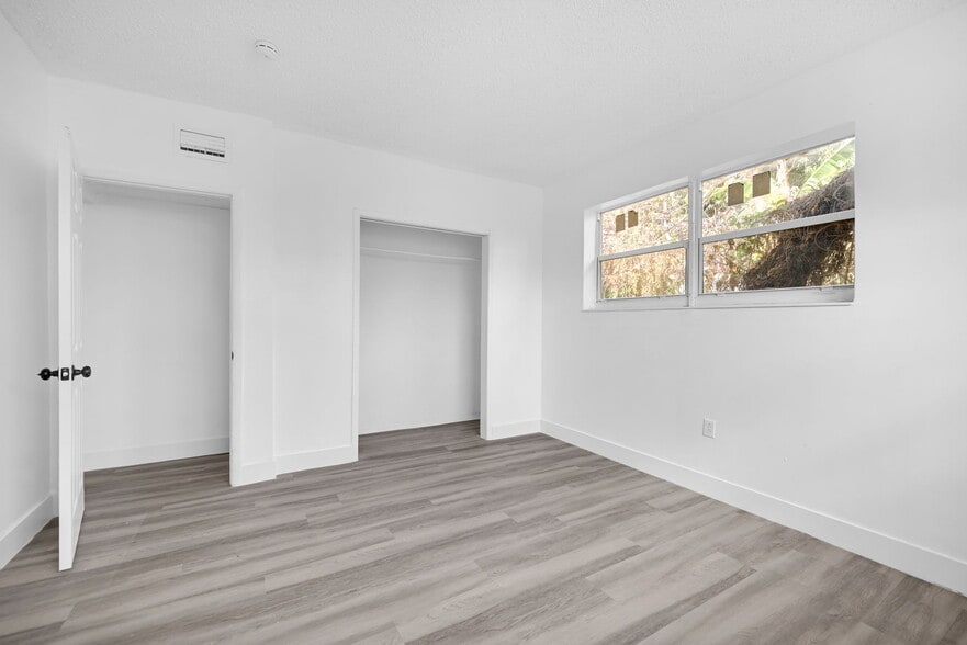 Building Photo - 1393 NW 102nd St