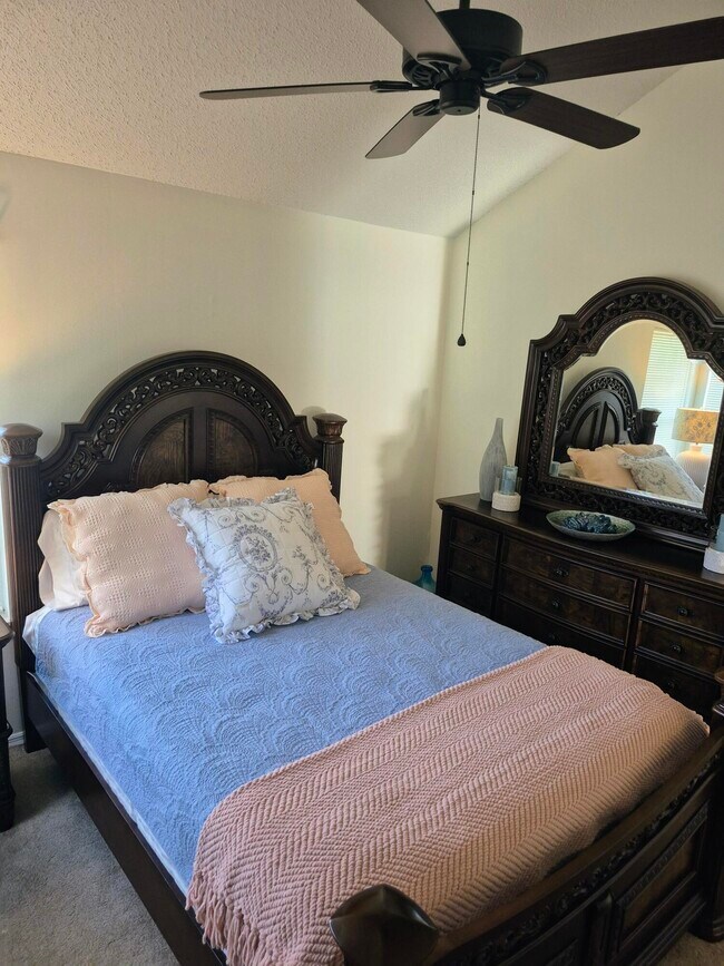 Building Photo - 1975 Westminster Cir