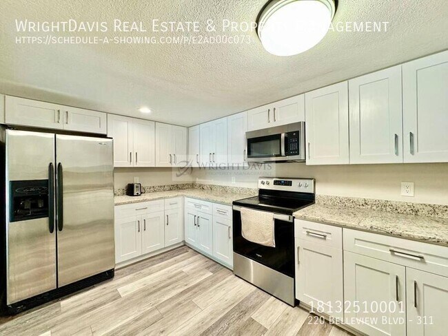 Building Photo - 220 Belleview Blvd