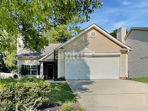 Building Photo - 16 Hawkesbury Rd