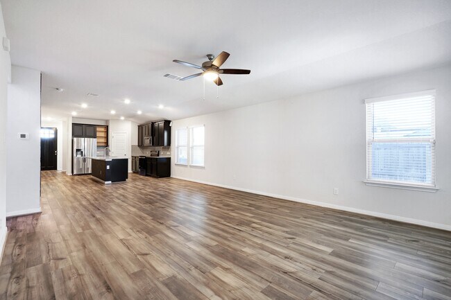 Building Photo - 3168 Junction Bay