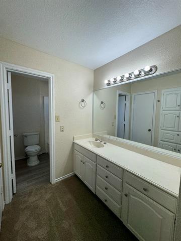 Building Photo - 800 Betty Ct