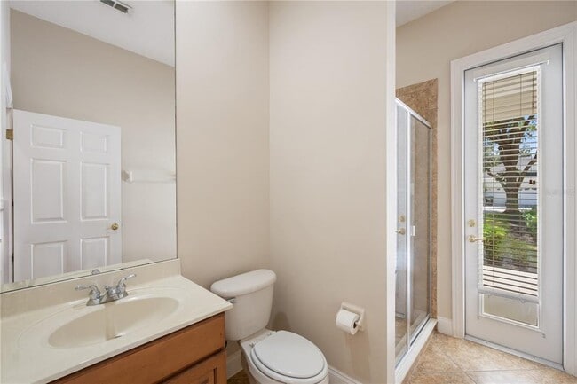 Building Photo - 11905 Camden Park Dr