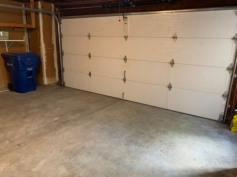 Attached Garage - 124 Milmar Way