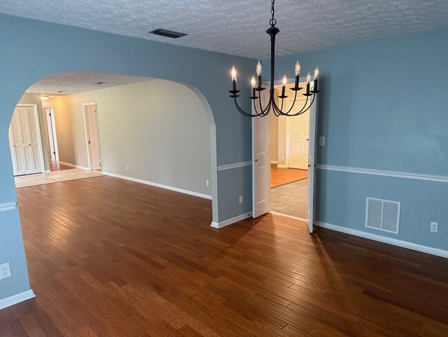 Building Photo - 2374 Stafford Dr