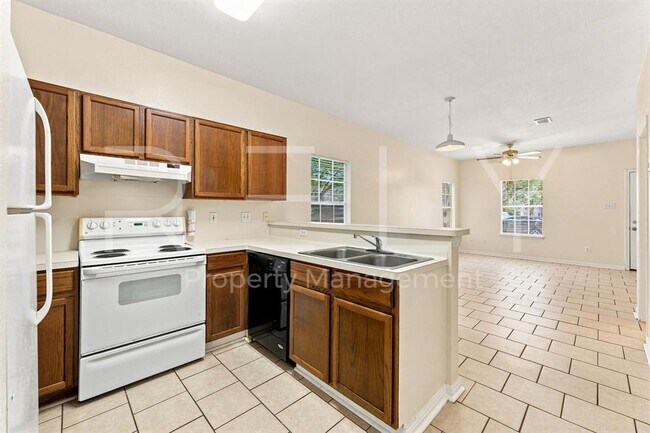 Building Photo - 2908 Whisper Oaks Ln