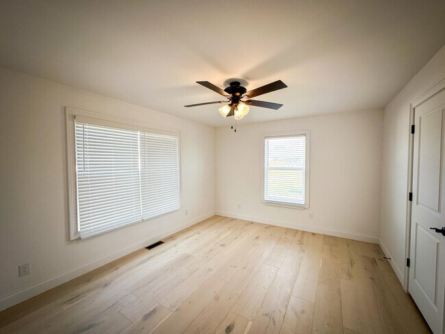 Building Photo - 46 Caden Ln