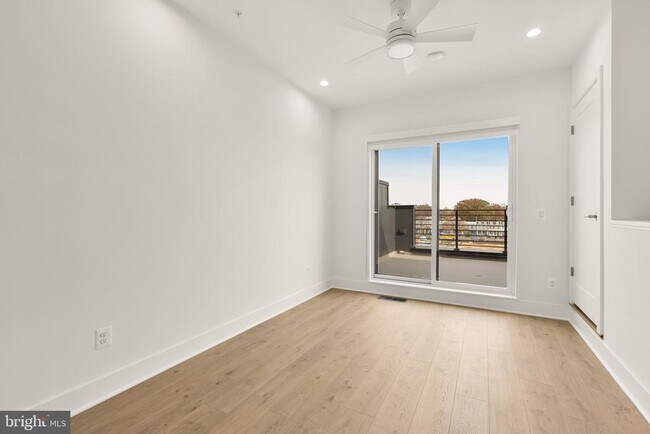 Building Photo - 2608 Olmsted Ct NW