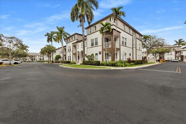 Building Photo - 4341 SW 160th Ave