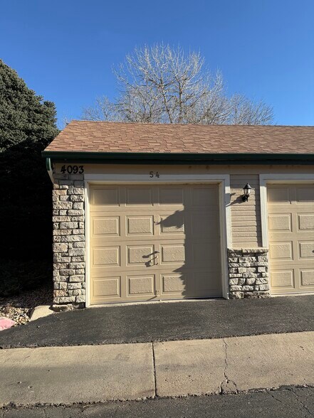 Building Photo - 4094 S Crystal Cir