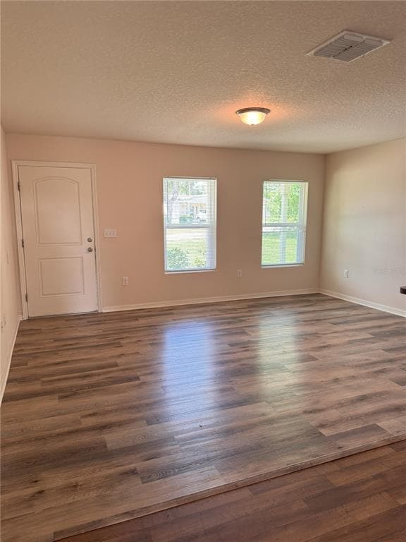 Building Photo - 4109 Sugarfoot Dr