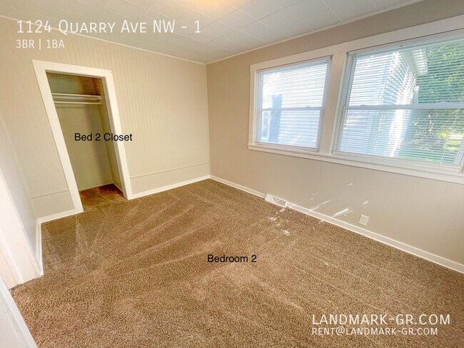 Building Photo - 1124 Quarry Ave NW