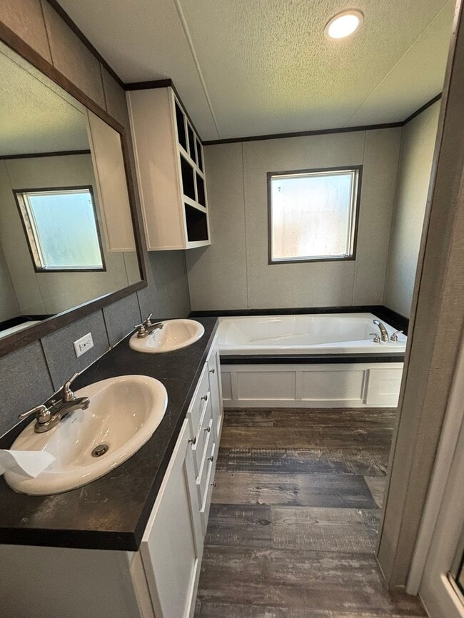 Building Photo - Triangle Mobile Home Park