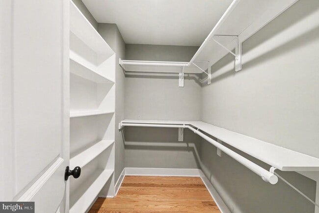 Building Photo - 1814 Jackson St